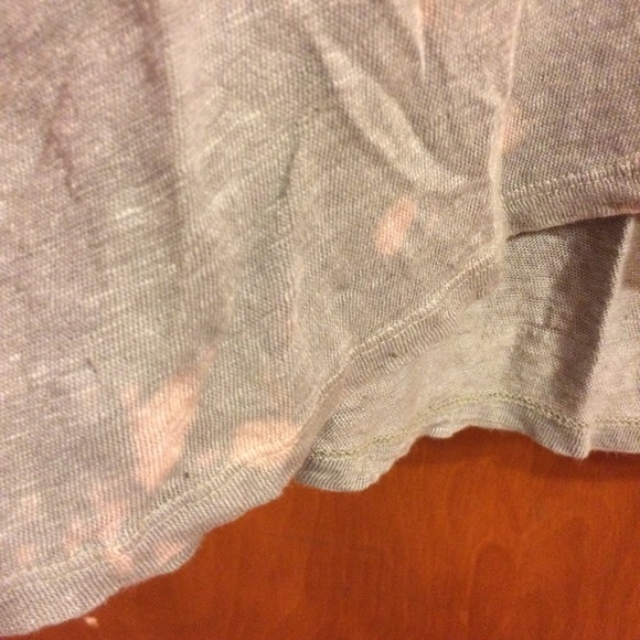 Grey shirt - Picture 4 of 7