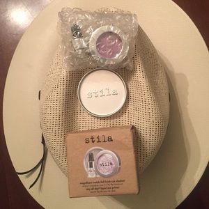 STILA Magnificent Metals Foil Finish Eye Shadow