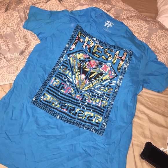 Tee Shirt