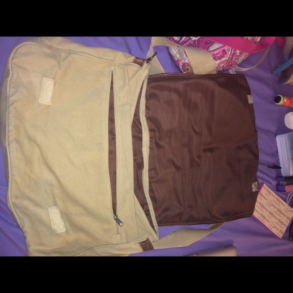 Backpack - Picture 2 of 3