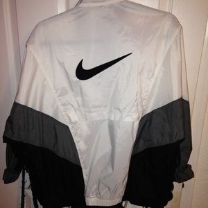 Vintage Nike windbreaker