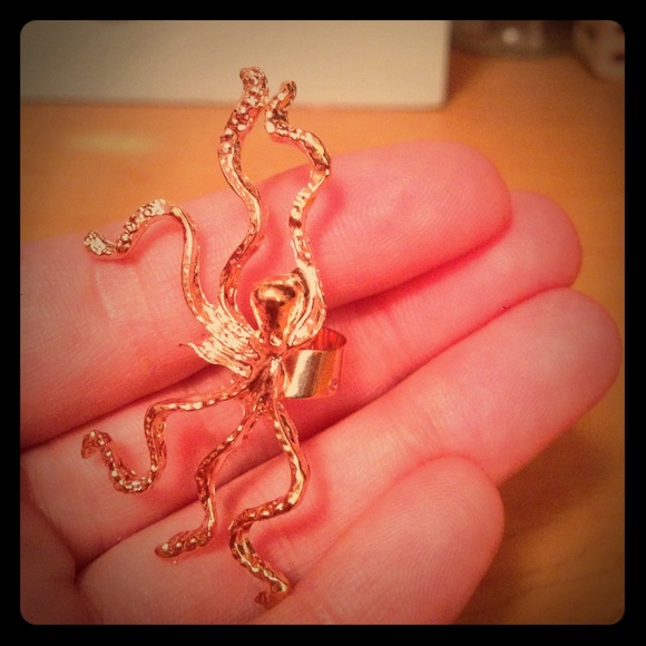 Octopus Ear Cuff