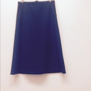 Dolce &  Gabbanna Lady's Black Skirt Size 38