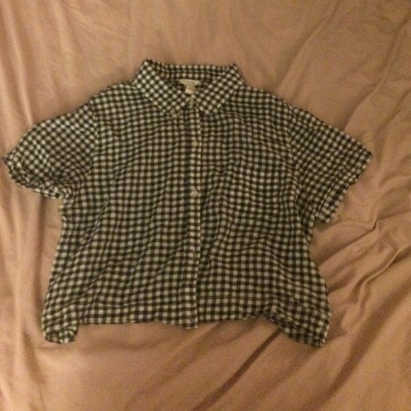 Tomboy crop top