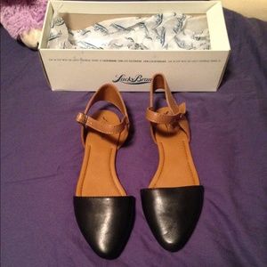 SOLD Lucky brand flats