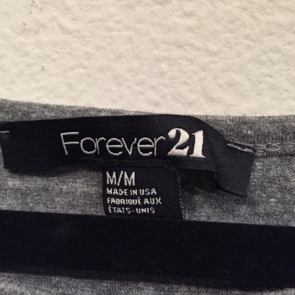 ❤️❤️Forever 21 lace long sleeve ragland tee❤️❤️ - Picture 4 of 4