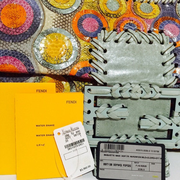 Fendi Snakeskin Maxi Baguette NWT - Picture 2 of 4