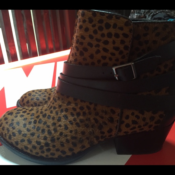 Leopard print booties - Picture 3 of 3