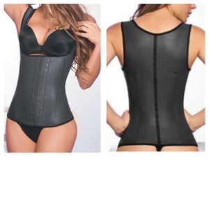 Latex vest waist cincher!