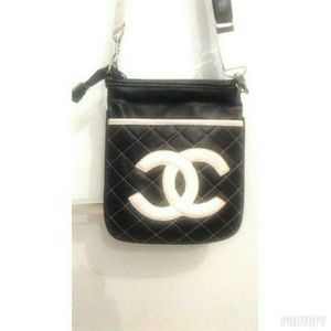 Chanel purse