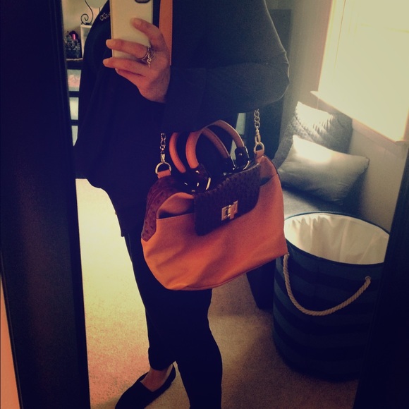 Additional photos for Steve Madden yellow purse