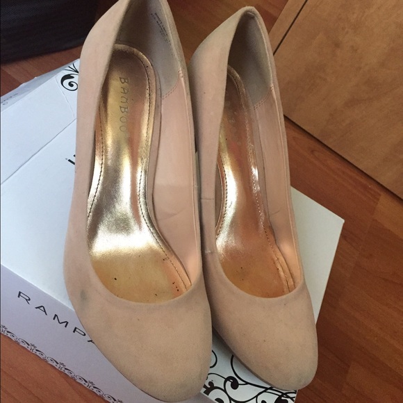 Pinkish nude heel