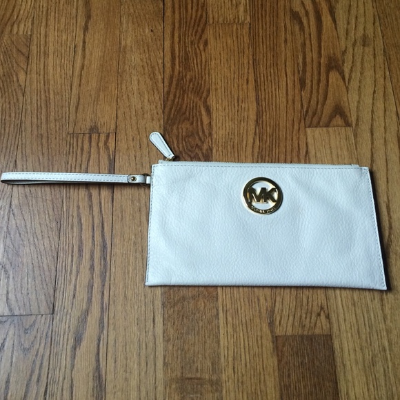 Michael Kors Clutches & Wallets - White Michael kors wristlet