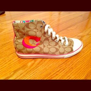 Coach converse 9 1/2