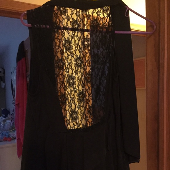 Black vest with tie