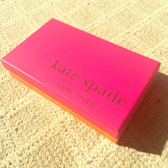 kate spade wallet box