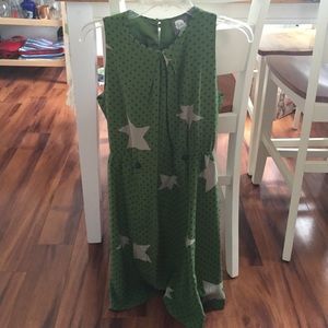 Adorable green dress