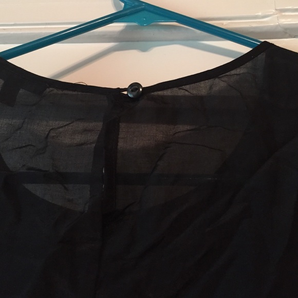 🎉LAST CHANCE 7/31 WILL BE DONATED gap tank - Picture 3 of 3