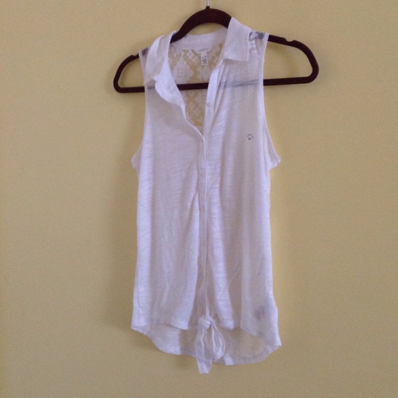 Sleeveless Button Down Top