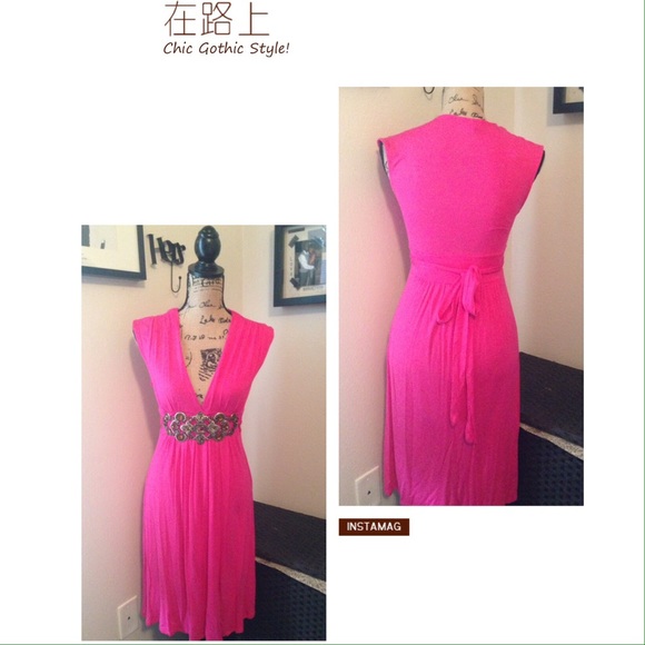 Gothic Dress✨ - Picture 2 of 3