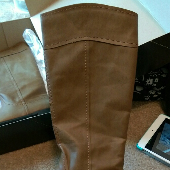 Riding boots