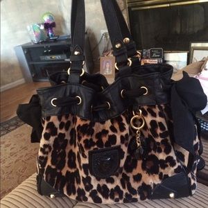 Juicy purse