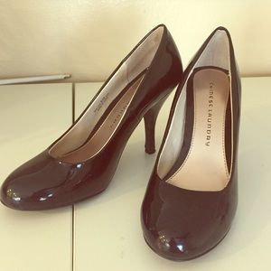 Chinese Laundry black Patent Leather pumps