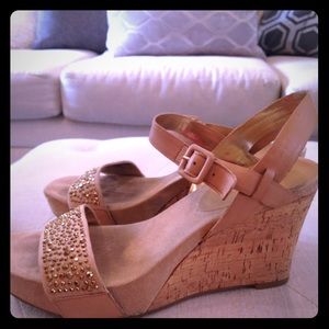 Nine West wedges-gold sparkle sz 8.5