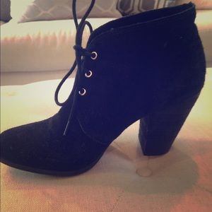 Bcbg suede booties