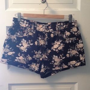 Forever 21 floral shorts button fly