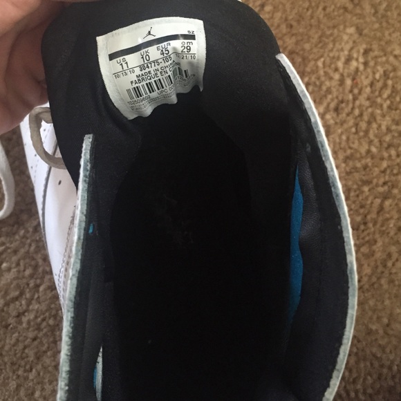 Jordan 11s - Picture 2 of 4