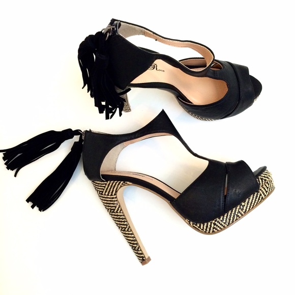 Wild Rose Shoes - Fringe Tassels  Platform Heels