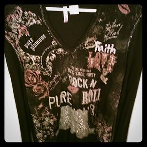 Long sleeve hooded top