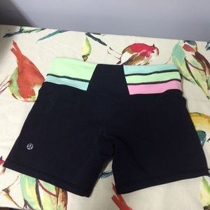 Lululemon reversible yoga spandex shorts