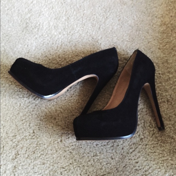 Square head steve madden heels
