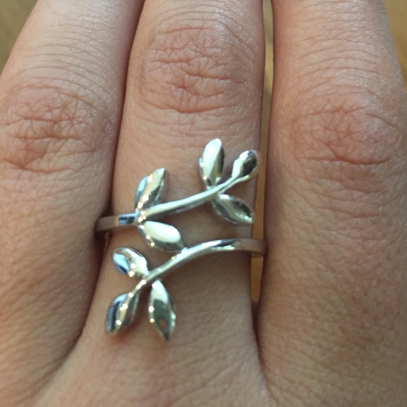 Silver leaf ring size 7 mint - Picture 2 of 4