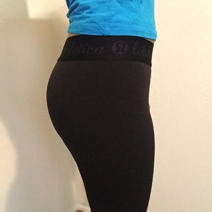 Lululemon leggings Warp Knit Tight
