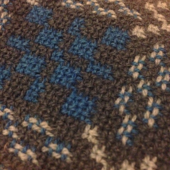 • v i n t a g e • tapestry wallet - Picture 2 of 4