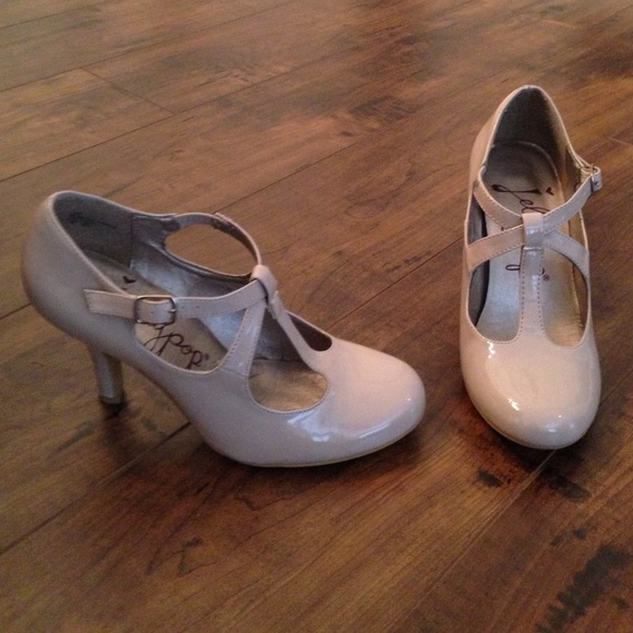 Jellypop Brand Mary Jane vintage-style heels