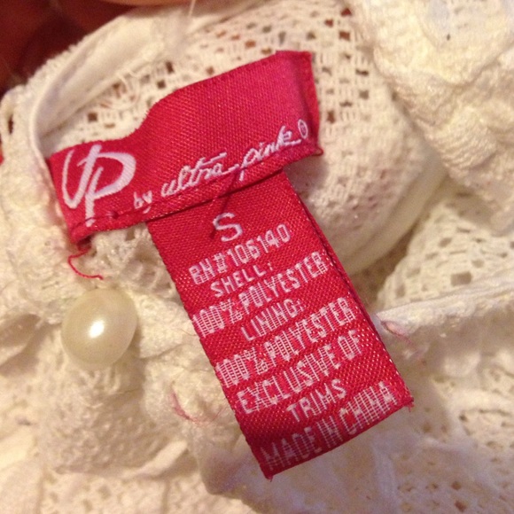 White dress - Picture 3 of 4