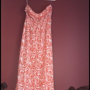 Very nice maxi dress!