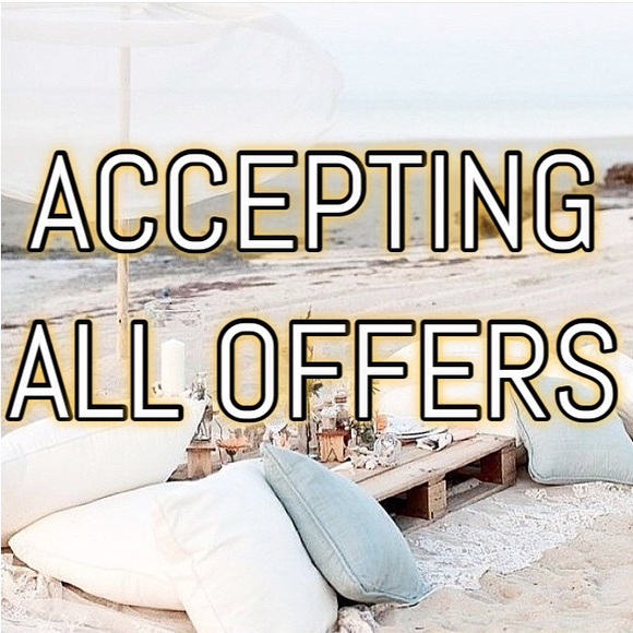 Free free free ! Take 5 off your item!