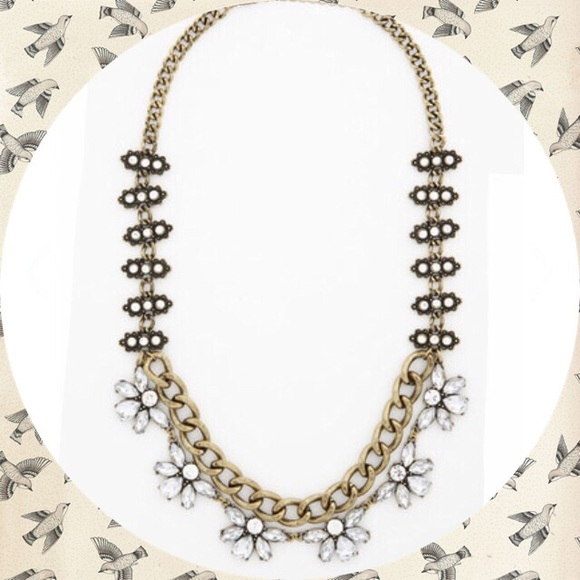 Modcloth necklace - "This is Your Garland" NEW