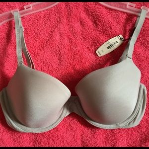 The Nakeds by Victoria's Secret Demi Bra