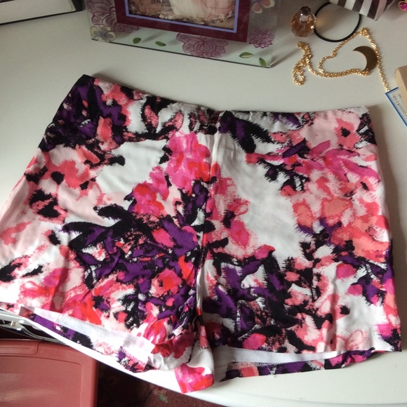 Aqua Luxe Floral shorts