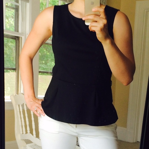 Classy black peplum top - Picture 3 of 4