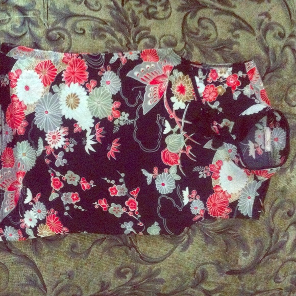 Oriental dress shirt