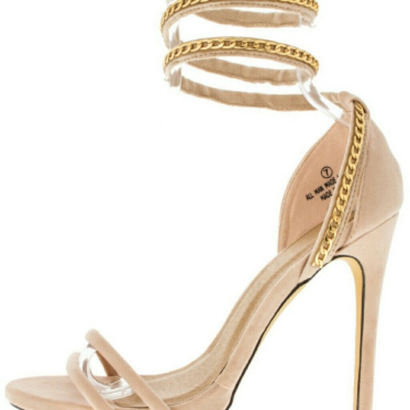 BOGO New nude heels