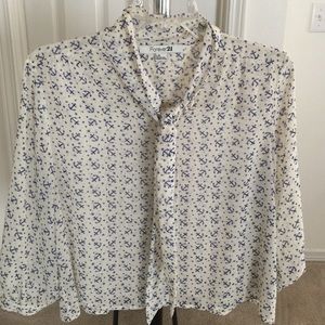 Off white and navy anchor blouse.