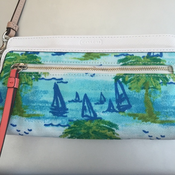 Coach beach wallet wristlet NWT blue multi sail - Picture 2 of 4